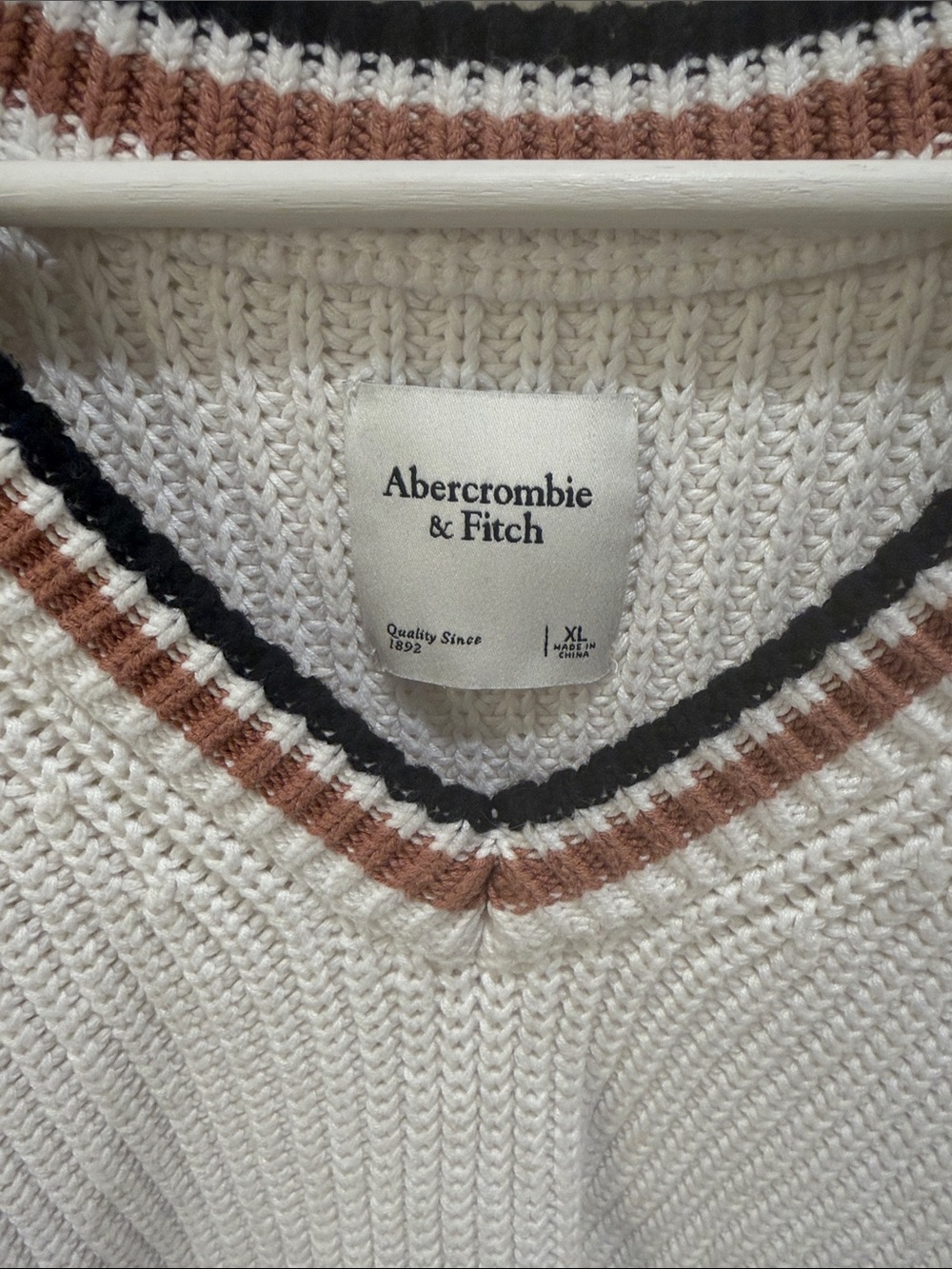 Abercrombie & Fitch Cream V-Neck Sweater with Black and Brown Trim, size XL - Picture 2 of 3